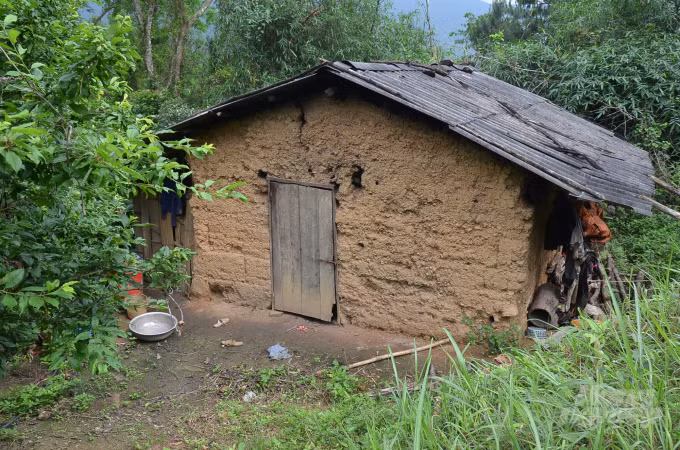 Nhung phu nu 6, 7 lan lay chong o Hin Dam-Hinh-7