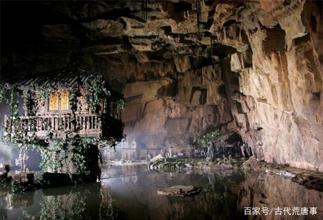 “Huyệt mộ của người sống” ở Trung Quốc: Bên trong có gì? “Huyet mo cua nguoi song” o Trung Quoc: Ben trong co gi?