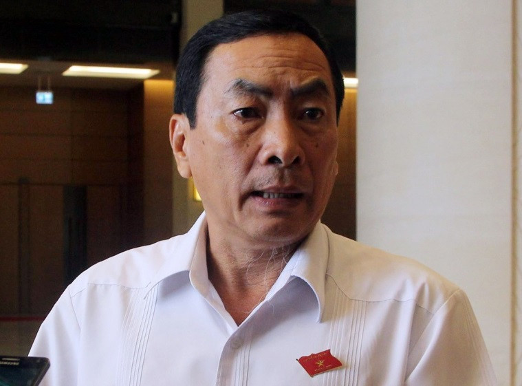 Nhieu nguoi Trung Quoc nhap canh trai phep vao VN: Xu ly the nao?-Hinh-3