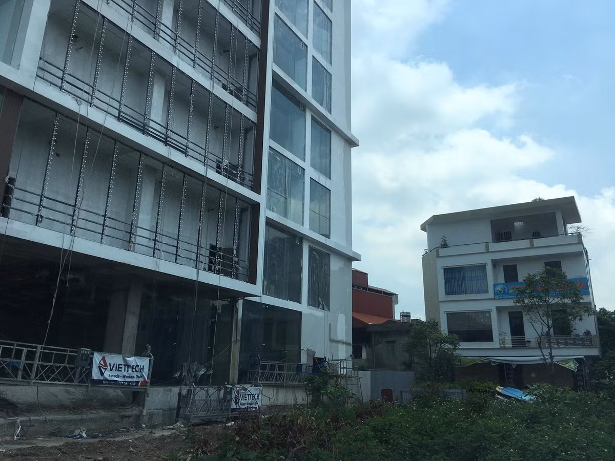 20 ho dan to bi nut nha khi IDJ thi cong toa nha APEC 15 tang-Hinh-5