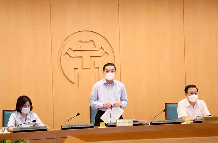 Giam doc Hacinco vi pham phong dich… “mot nguoi lo la, ca xa hoi vat va”