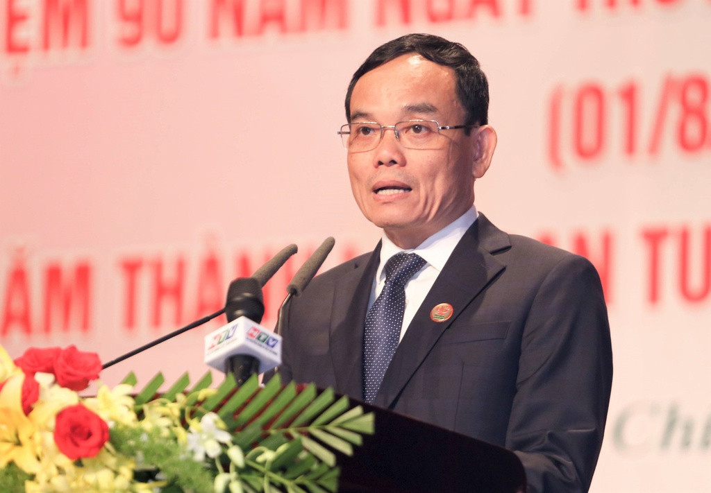 Từ ngày 31/7/2015, Bộ Chính trị phân công ông giữ chức Bí thư Tỉnh ủy Tây Ninh, nhiệm kỳ 2010-2015. Đại hội Đảng bộ tỉnh Tây Ninh lần thứ 10, nhiệm kì 2015 – 2020, ông tái đắc cử chức danh Bí thư Tỉnh ủy, Chủ tịch HĐND, Trưởng đoàn Đại biểu Quốc hội khóa 14 tỉnh Tây Ninh.