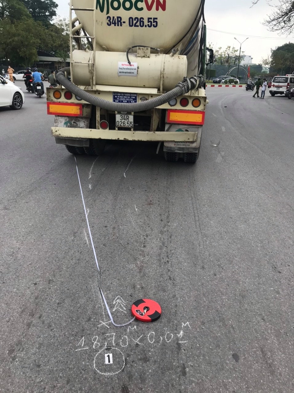 Nguyên nhân đang được điều tra làm rõ.