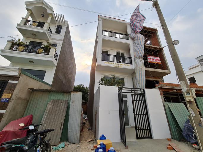 Căn nhà có diện tích 80m2 là nơi ở miễn phí cho khoảng 40 phụ nữ vô gia cư, phụ nữ khiếm thị. Đây là công trình cưu mang người vô gia cư xuất phát từ tâm nguyện của ông Hải từ nhiều năm trước. Ảnh: NLĐ