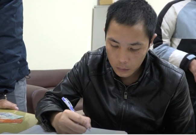  3 đối tượng lừa đảo tiền từ thiện thông qua mạng xã hội: Tháng 1/2021, Công an tỉnh Lâm Đồng bắt khẩn cấp Đào Bá Lộc (SN 1993), Huỳnh Ngọc Phúc (SN 1995) và Đặng Viết Phương (SN 1990) đều ở huyện Đơn Dương. Các đối tượng đã lập fanpage “Chia sẻ vì người nghèo” kêu gọi các nhà hảo tâm quyên góp, chuyển tiền hỗ trợ chiếm đoạt 600 triệu đồng. 