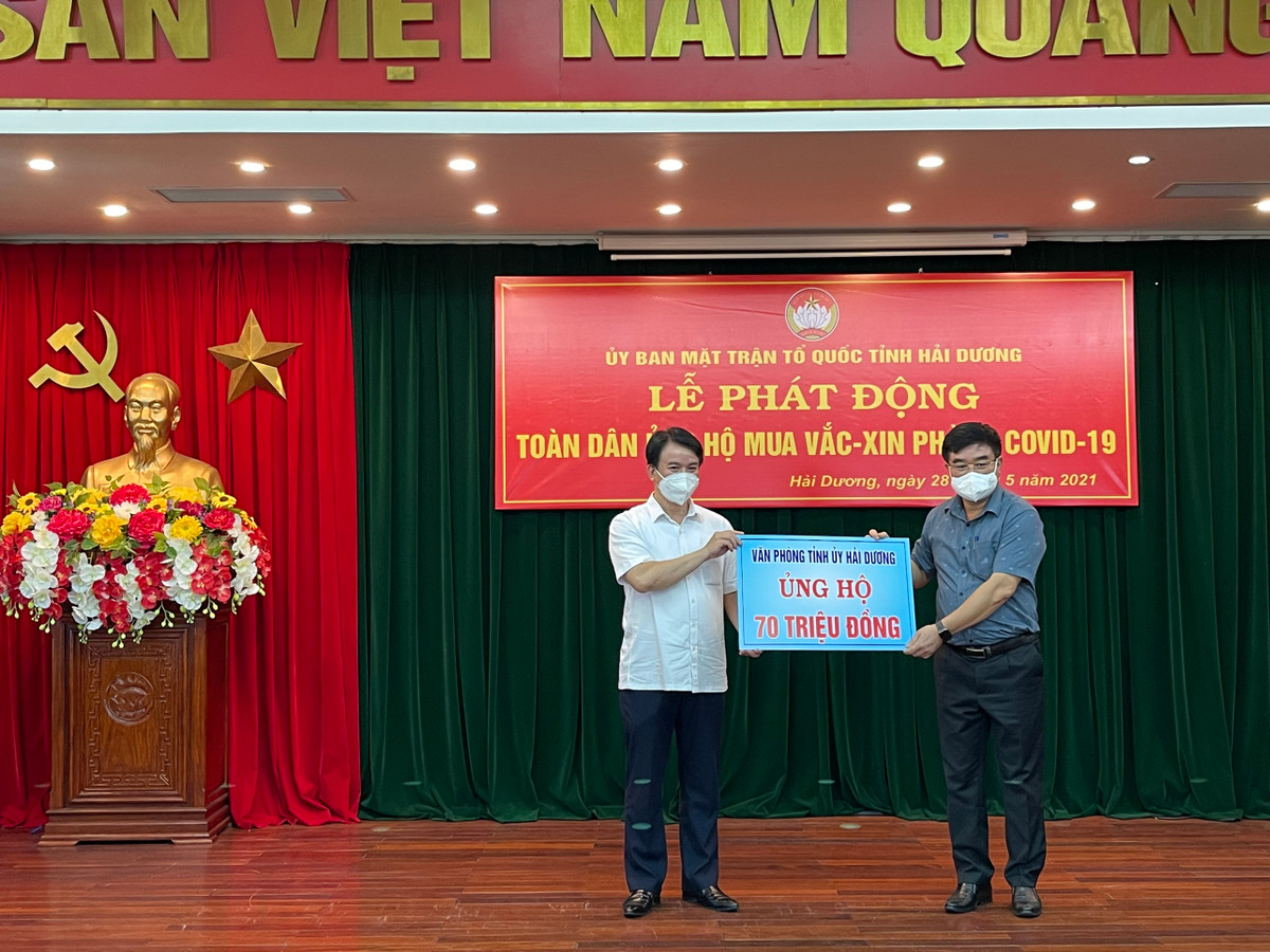 Hai Duong: Hon 70 ty ung ho Quy vaccine COVID-19 ngay khi phat dong-Hinh-16