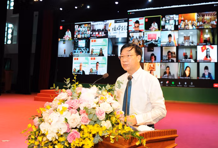 Hai Duong dua nong san, vai thieu vuot “bao COVID-19”… len san, xuat khau-Hinh-11