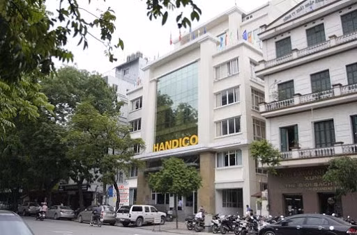 Tam dinh chi chuc vu Giam doc Hacinco do vi pham ve phong, chong COVID-19