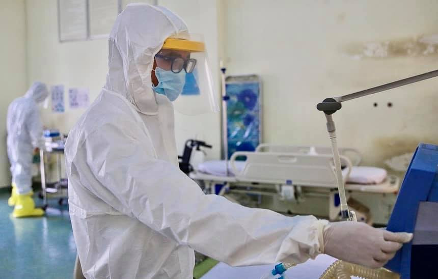 Hai Duong: 3 nguoi trong mot gia dinh mac COVID-19, cong an thong bao khan