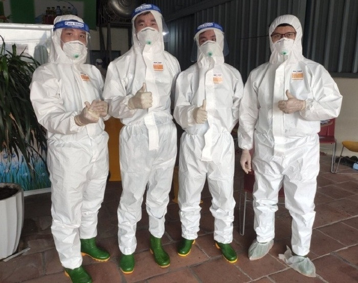 Dịch bệnh vẫn diễn biến phức tạp tại Bắc Giang. Nhiều y bác sĩ bày tỏ quyết tâm khi nào "sạch bóng giặc COVID-19, mới về".