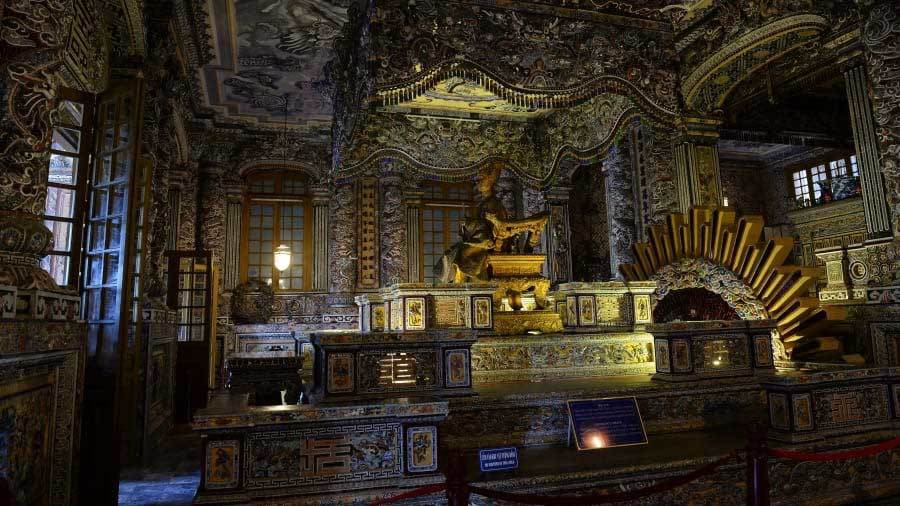 Lăng Khải Định, Huế.