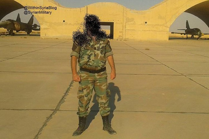 Ngoài ra, một số lượng tương đối lớn máy bay chiến đấu của Không quân Syria không thể bay được do thiếu phụ tùng; bên cạnh đó, năng lực công nghiệp của Syria chưa thể sản xuất được những phụ tùng máy bay để kịp thời thay thế.