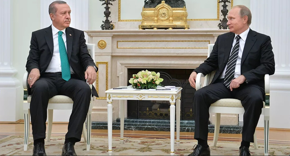 Truyền thông Nga gần đây đưa tin, để đạt được sự đồng thuận về vấn đề Idlib của Syria, Tổng thống Nga Putin đã mời Tổng thống Thổ Nhĩ Kỳ Erdogan tới Điện Kremlin để thảo luận chi tiết, nhưng Erdogan cực kỳ cứng rắn về vấn đề Idlib.