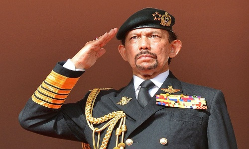 Ông Hassanal Bolkiah là vị Sultan thứ 29 của đất nước Brunei. Quốc vương Hassanal Bolkiah vốn nổi tiếng là giàu có với tài nguyên dầu mỏ dồi dào của đất nước Brunei, sở hữu khối tài sản khổng lồ. Ảnh: TM.