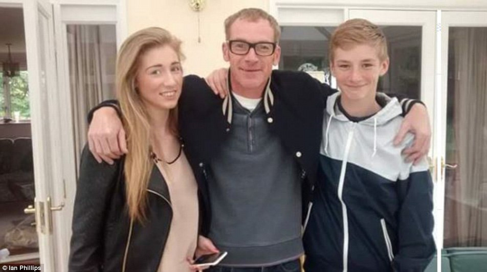 Hy huu nhung vu thoat chet than ky trong tham kich may bay roi-Hinh-7