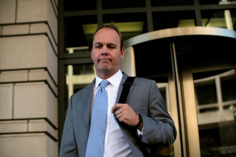 Rick Gates, từng giữ chức phó chủ tịch chiến dịch tranh cử của ông Trump, đã nhận tội nói dối các nhà điều tra và là một nhân chứng quan trọng trong phiên toà xét xử ông Manafort năm 2018. Hiện, ông Gates vẫn đang hợp tác với các nhà điều tra.