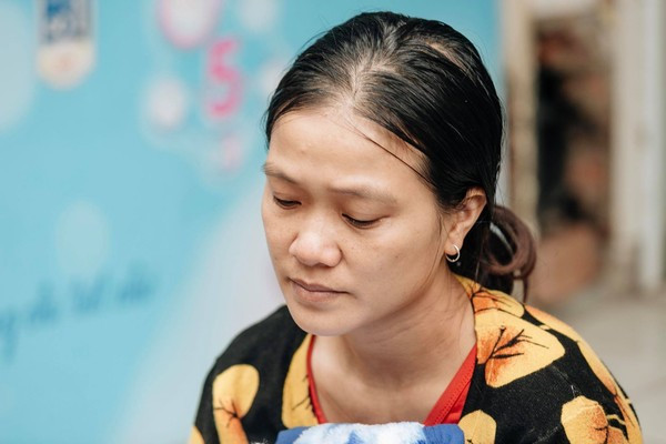 Me cau be 13 tuoi dap xe tu Son La xuong Ha Noi khong the tuong tuong noi!-Hinh-4