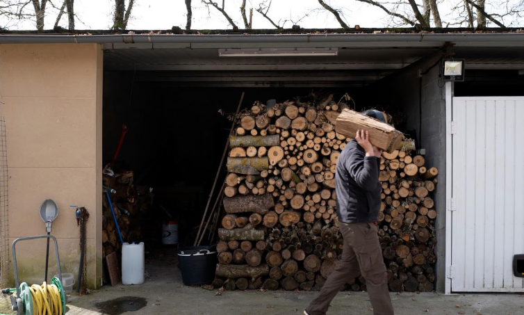 Can canh cuoc song moi cua nguoi dan Venezuela o Chau Au-Hinh-9