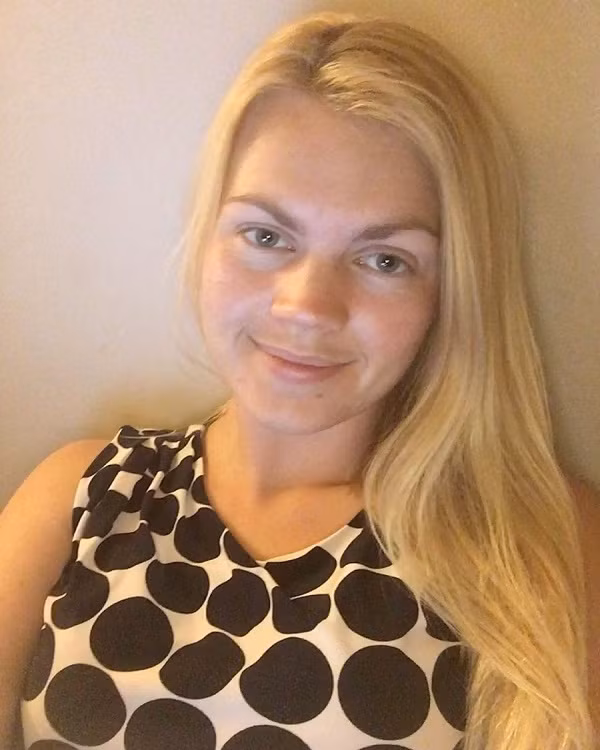 Karoline Aadland, 28 tuổi, làm việc cho Hội Chữ thập đỏ Na Uy.