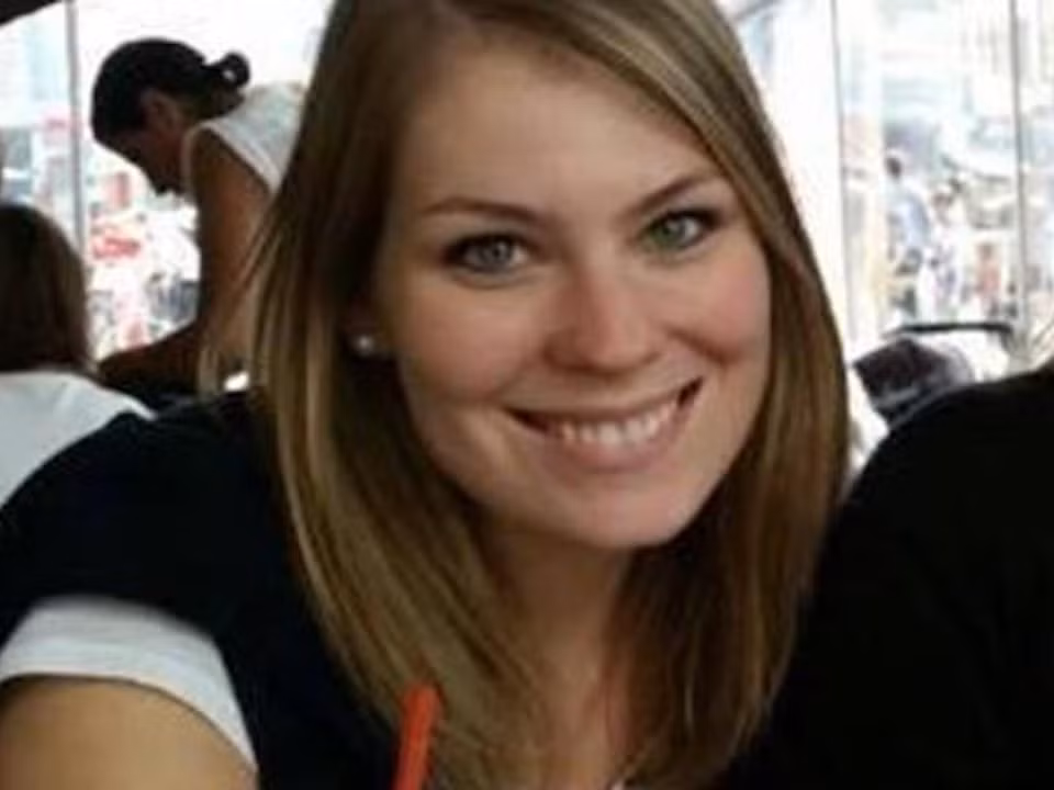 Anne-Katrin Feigl, một công dân người Đức, thiệt mạng khi trên đường đến Nairobi, Kenya, để tham dự một khóa huấn luyện của Liên Hợp Quốc.