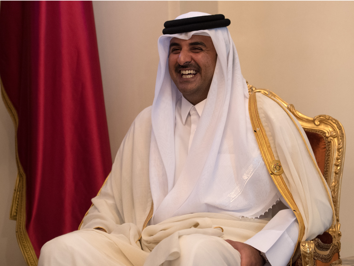 Vua Qatar Sheikh Tamim bin Hamad Al Thani lên ngôi vào năm 2013, sau khi cha của ông thoái vị. Khối tài sản của vị vua này là 1,2 tỷ USD. Ảnh: BI.