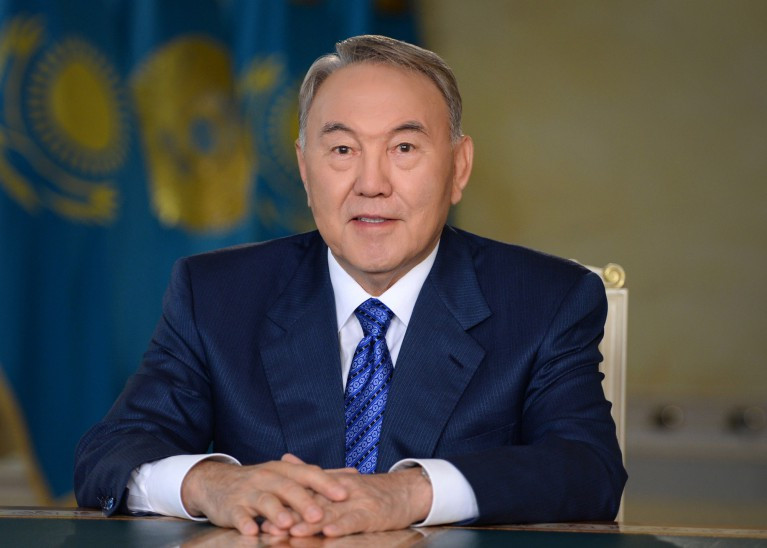 Từ ngày 22/2/1990 đến ngày 24/4/1990, Nazarbayev ông là Chủ tịch Xô viết Tối cao của Cộng hoà Xã hội Chủ nghĩa Xô viết Kazakh. Ảnh: VK.