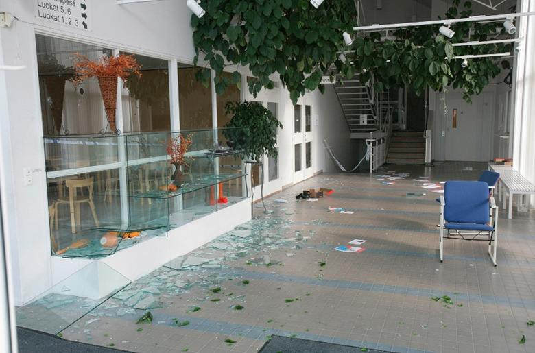 Chan dong nhung vu xa sung hang loat kinh hoang nhat 10 nam qua-Hinh-16