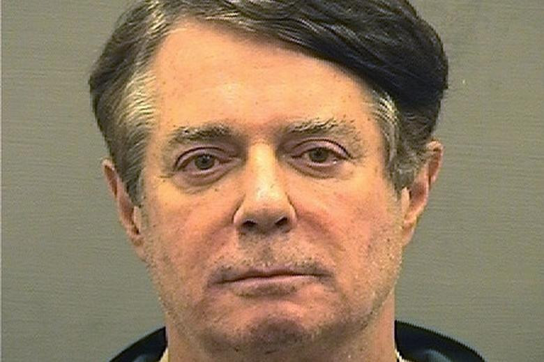 Ông Paul Manafort, cựu Chủ tịch chiến dịch tranh cử của ông Trump, đã bị kết án về 8 tội danh liên quan đến sai phạm tài chính. Tuy nhiên, các cáo buộc này đều liên quan đến thời gian trước khi ông Manafort làm trong chiến dịch tranh cử (của ông Trump). Ảnh: Reuters.