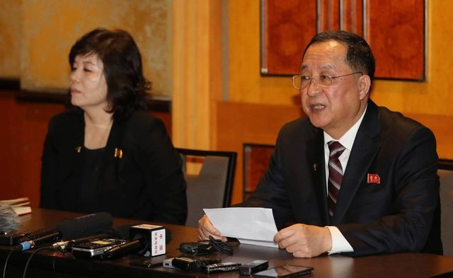 Ngoại trưởng Triều Tiên Ri Yong-ho khẳng định phía Bình Nhưỡng đã đưa ra đề nghị mang tính thực tế với phía Mỹ nhưng bị từ chối. Ảnh: Reuters.