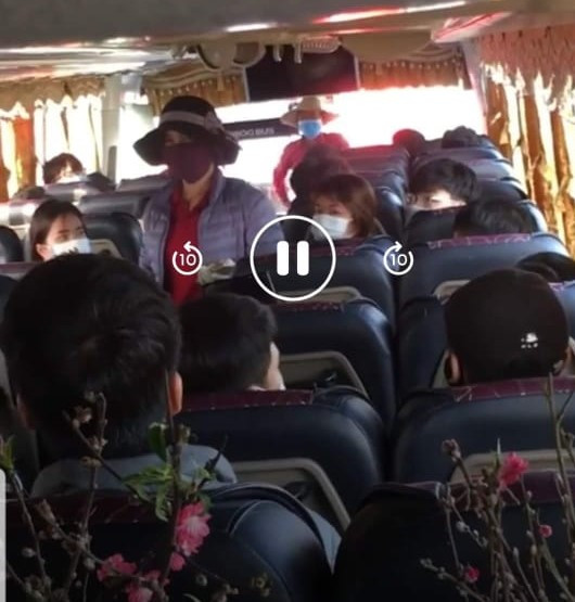 Bi to nhoi nhet, ep gia giua dich COVID-19: GD hang xe Phuc Xuyen noi gi?-Hinh-2