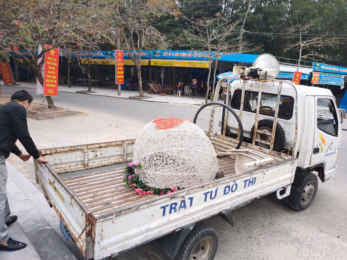 Sam Son bi to chat chem, lua du khach: CA vao cuoc-Hinh-2