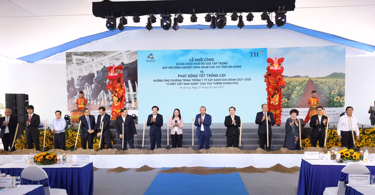 Khoi cong Du an chan nuoi bo sua cong nghe cao quy mo lon nhat DBSCL-Hinh-3