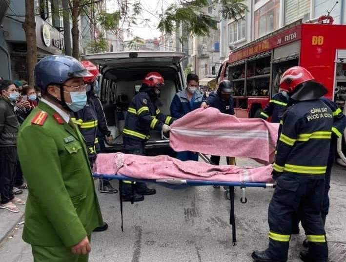 Ha Noi: 4 nguoi chet chay trong ngay cung ong Cong, ong Tao