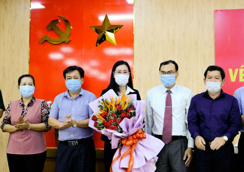 Cá nhân tôi và các đồng chí trong Thường trực Ban Thường vụ, Ban Chấp hành Đảng bộ tỉnh cũng mong muốn tiếp tục nhận được sự quan tâm giúp đỡ, góp ý của các bậc lão thành cách mạng, của các thế hệ lãnh đạo tiền nhiệm...