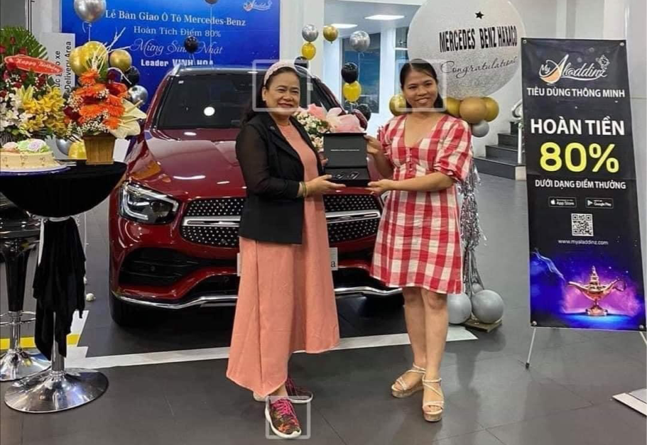 Đáng chú ý, tháng 6/2018, ông Hoàn cùng vợ là bà Lưu Thị Diệm (SN 1989) thành lập CTCP Địa ốc Empala (Empala), trụ sở chính tại tòa nhà 21T1 Hapulico, số 83 Vũ Trọng Phụng, Thanh Xuân, Hà Nội. Công ty này đăng ký ngành nghề kinh doanh chính là tư vấn, môi giới, đấu giá bất động sản và quyền sử dụng đất.