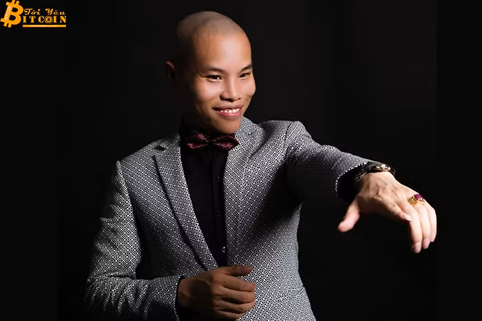 Trong đó, ông Lê Hoàn (SN 1982) đảm nhiệm chức vụ Giám đốc Công ty. Ngoài ra, ông Hoàn hiện đang là Giám đốc kiêm người đại diện pháp luật cho Công ty TNHH Ilgamos Việt Nam (Ilgamos).