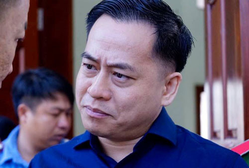 Vu “nhom” khong duoc giam an, phai boi thuong 203 ty dong