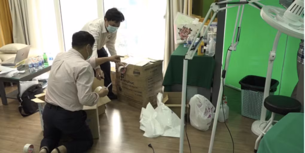 So Y te TP HCM chi quan ly chua toi 400 benh vien va co so cung ung “dich vu lam dep”