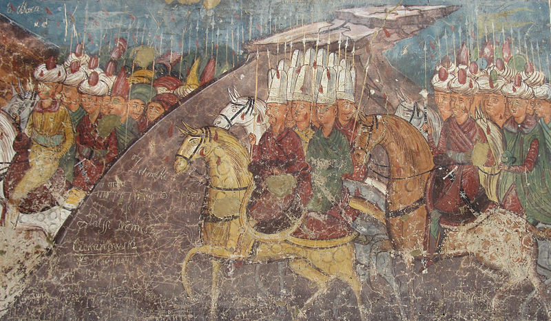 Không những vậy, đế chế Ottoman tập trung mạnh xây dựng đơn vị bộ binh ưu tú Janissary. Những thành viên thuộc đơn vị này được đào tạo đặc biệt để trở thành những chiến binh thiện chiến nhất. Nhiệm vụ của họ thường là tiến hành các chiến thuật đột kích luồn sâu, phá vỡ đội hình đối phương. Theo đó, các lực lượng khác của Ottoman sẽ tận dụng ưu thế đó để đánh bại hoàn toàn kẻ địch.