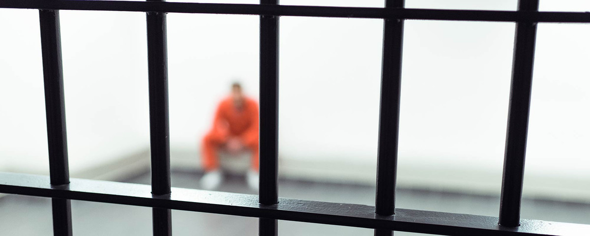 Theo đó, Robinson nhận tổng cộng 30.000 năm tù. Với thời gian thụ án lớn như vậy, phạm nhân này sống phần đời còn lại trong tù.