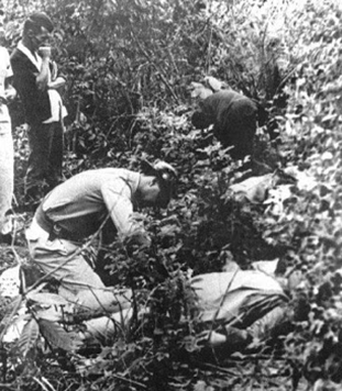 Cụ thể, vào ngày 20/8/1966, Jorge da Costa Alves đi thả diều trên ngọn đồi Vintem, vùng Niteroi, nhìn ra thành phố Rio de Janeiro. Trong lúc ấy, Jorge bắt gặp cảnh tượng thót tim là 2 xác chết nằm trên cỏ.