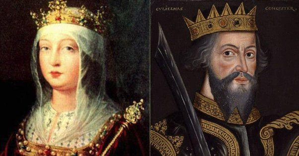 Điều này khiến những người đứng đầu cung điện không có không gian riêng tư, luôn có người hầu "giám sát" mọi động thái. Không những vậy, nhà vua hay nữ hoàng sẽ khó có thể có bí mật riêng.