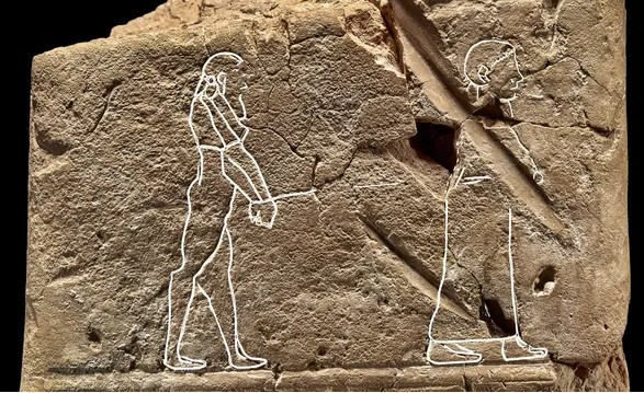 Sau một thời gian kiểm tra, phân tích, các nhà nghiên cứu đã phát hiện bí mật bất ngờ về phiến đất sét Babylon trên.