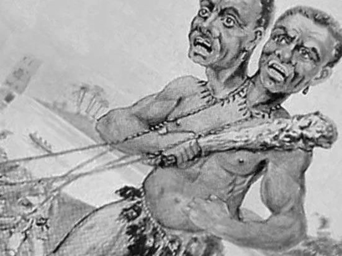 Đến năm 1900, xác ướp người khổng lồ 2 đầu bí ẩn trên xuất hiện tại Bến tàu Birnbeck ở Weston và được trưng bày trong nhiều năm cho đến khi công tước xứ Norfolk Thomas Howard mua lại mảnh đất này vào năm 1959. Về sau, xác ướp Kap Dwa được lưu giữ ở Baltimore, Maryland, Mỹ và thuộc sở hữu của người đàn ông tên Robert Gerber và vợ.