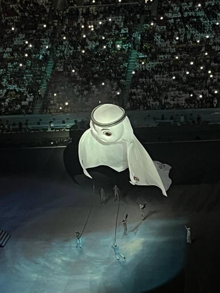 “La''eeb có vẻ ngoài dễ thương và vui nhộn sẽ là nhân tố đóng vai trò quan trọng trong việc thu hút người hâm mộ mọi độ tuổi tại kỳ World Cup ở Qatar”, Khalid Ali Al Mawlawi - Phó Tổng Giám đốc Tiếp thị, Truyền thông và Trải nghiệm của World Cup 2022 cho biết.