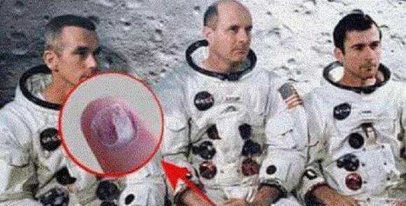 Để thực hiện sứ mệnh chinh phục vũ trụ, các phi hành gia thường mất nhiều tháng, thậm chí là nhiều năm cho công tác chuẩn bị. Trong thời gian đó, họ sẽ trải qua các buổi huấn luyện, kiểm tra kiến thức chuyên môn về y tế, kỹ thuật và vật lý.