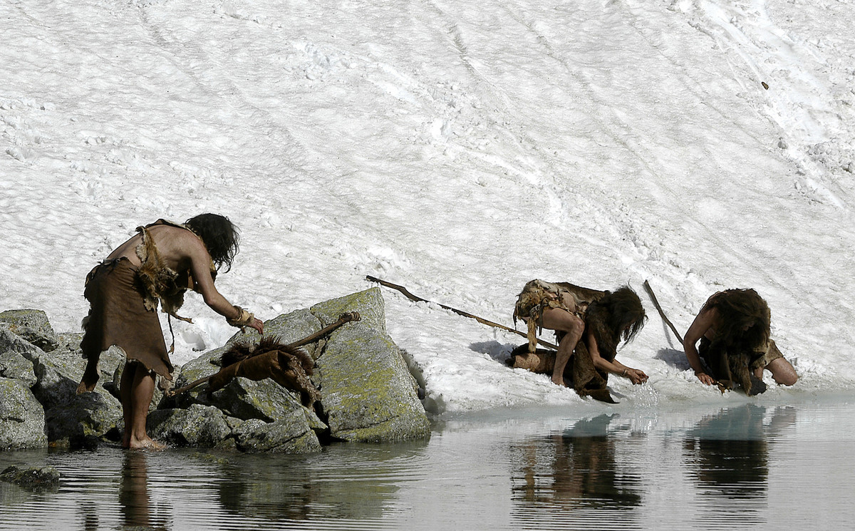 Do đất tại khu vực này ở Phần Lan có đặc điểm tính axit cao nên nhóm chuyên gia không khỏi bất ngờ khi một số tàn tích hữu cơ có thể còn đến ngày nay sau khoảng 8.000 năm chôn vùi trong mộ cổ.