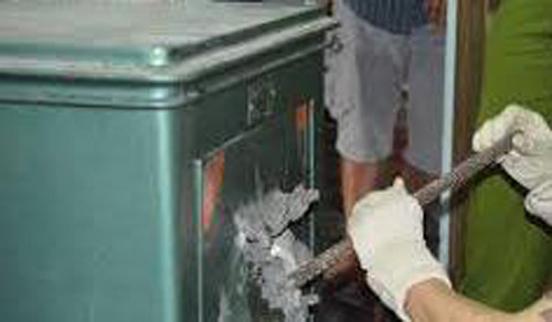 “Dai gia” bi trom dot nhap pha ket sat lay hang ty dong-Hinh-2