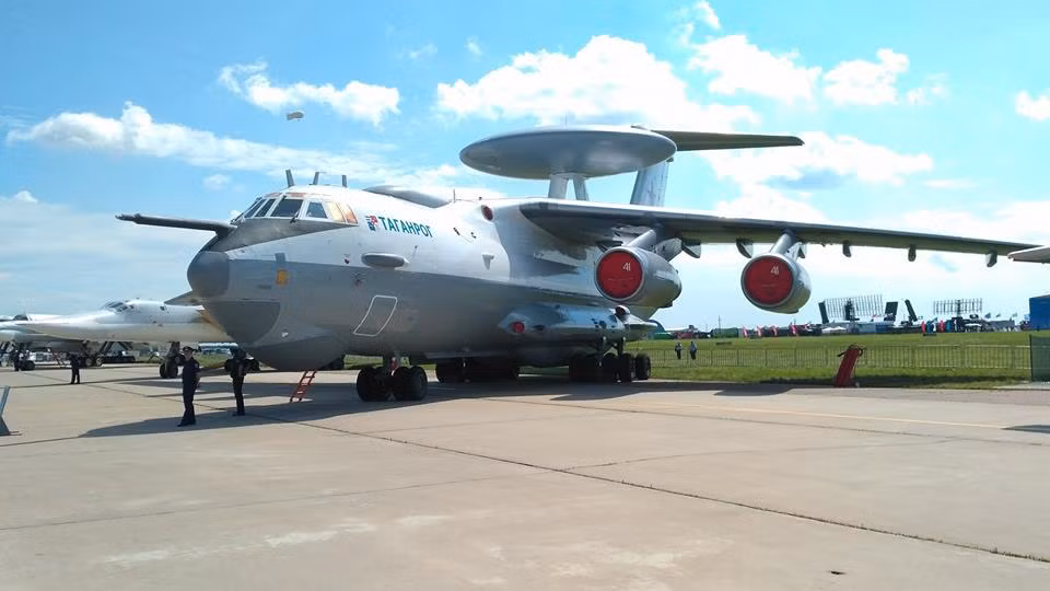 Máy bay cảnh báo sớm và chỉ huy trên không A-50U. Nguồn ảnh: Vitaly-Kuzmin