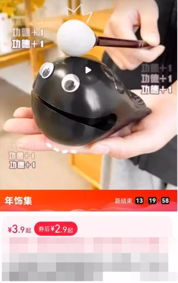 Dan mang choang voi cac mon qua tang keo kiet cua dan sao Hoa ngu-Hinh-8